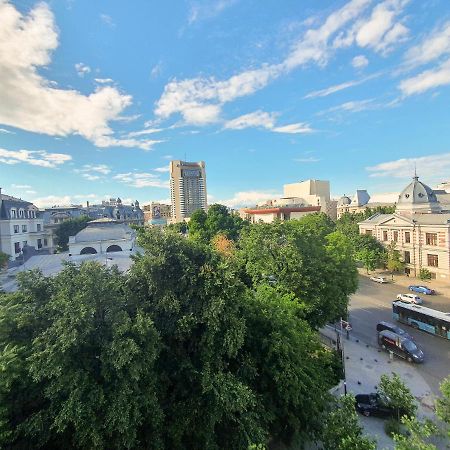 Charming Studio With City View Бухарест Экстерьер фото